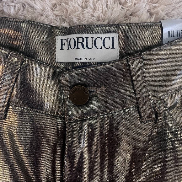 NEW FIORUCCI Classic Yves Gold Metallic Cigarette 28 - Picture 6 of 13